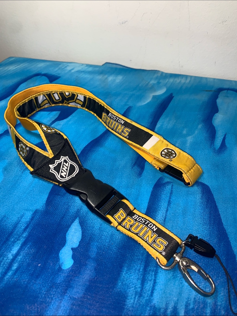 NHL Boston Bruins Black and Gold Lanyard Key & Card Holder